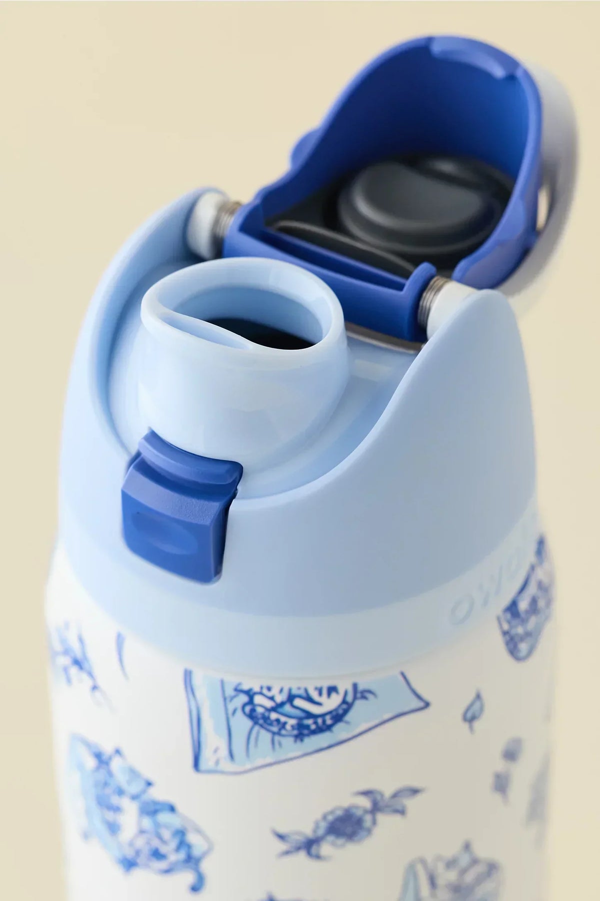 Delft Cat Print FreeSip 32 oz Water Bottle