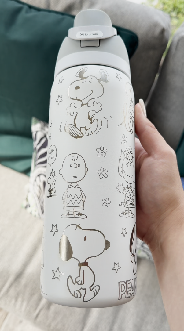 Peanuts  32oz FreeSip  Water Bottle
